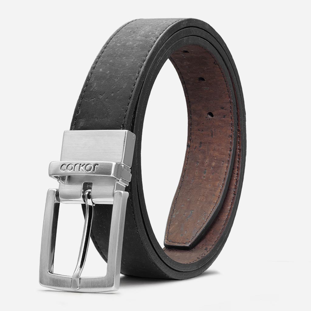 Reversible cork belt for men, 30 mm, made in Portugal, rolled with the silver-tone buckle