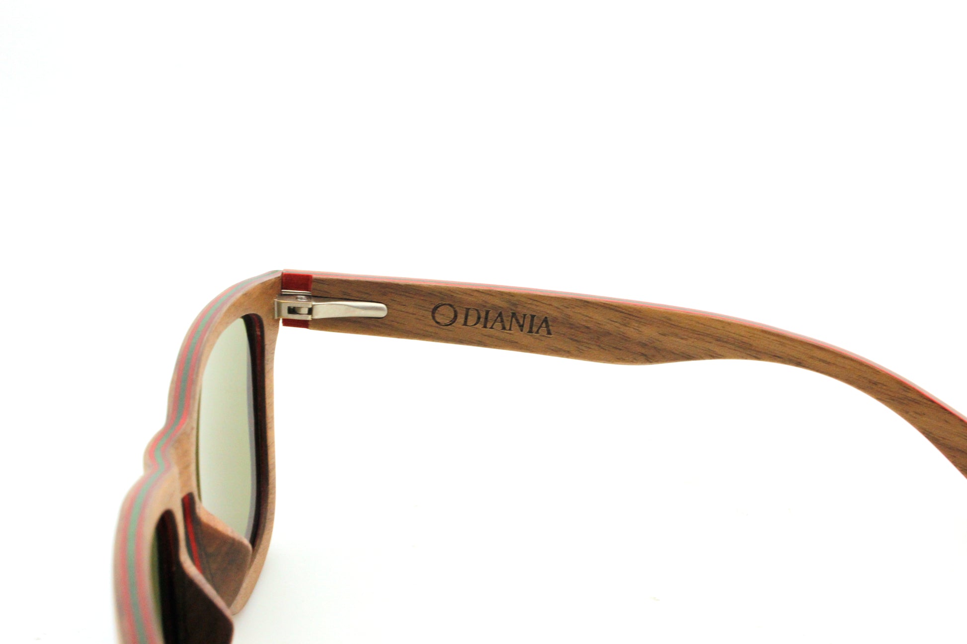 Menejador Layered Walnut Wood Sunglasses close up