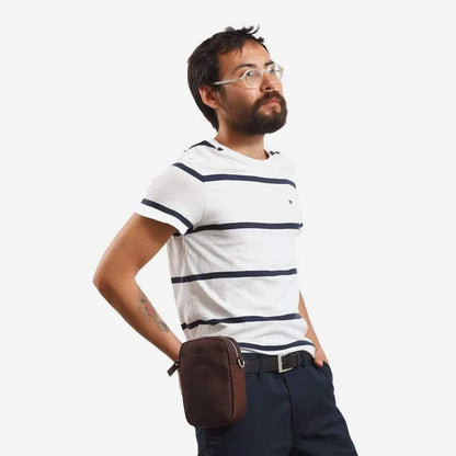 Corkor Vegan Crossbody Pouch