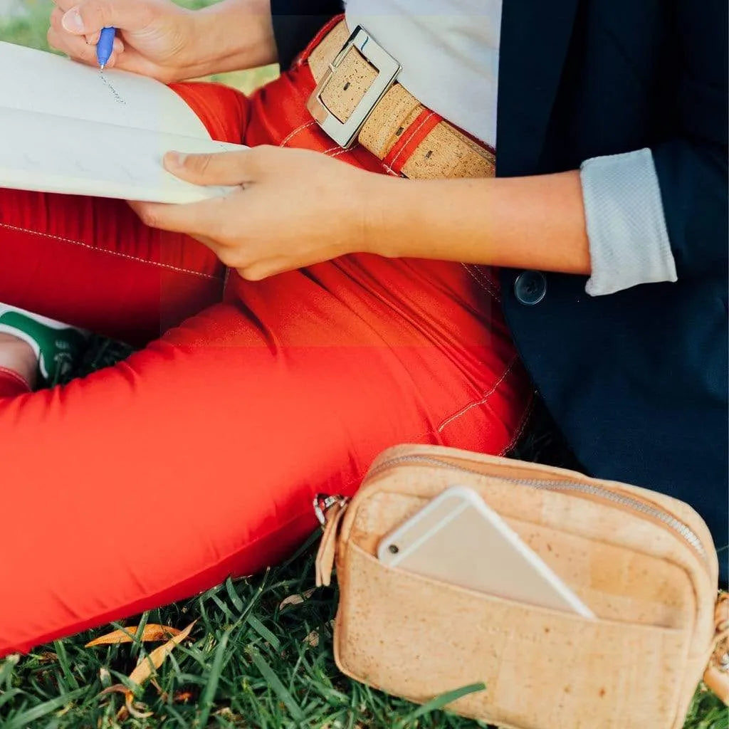 Corkor Vegan Crossbody Pouch