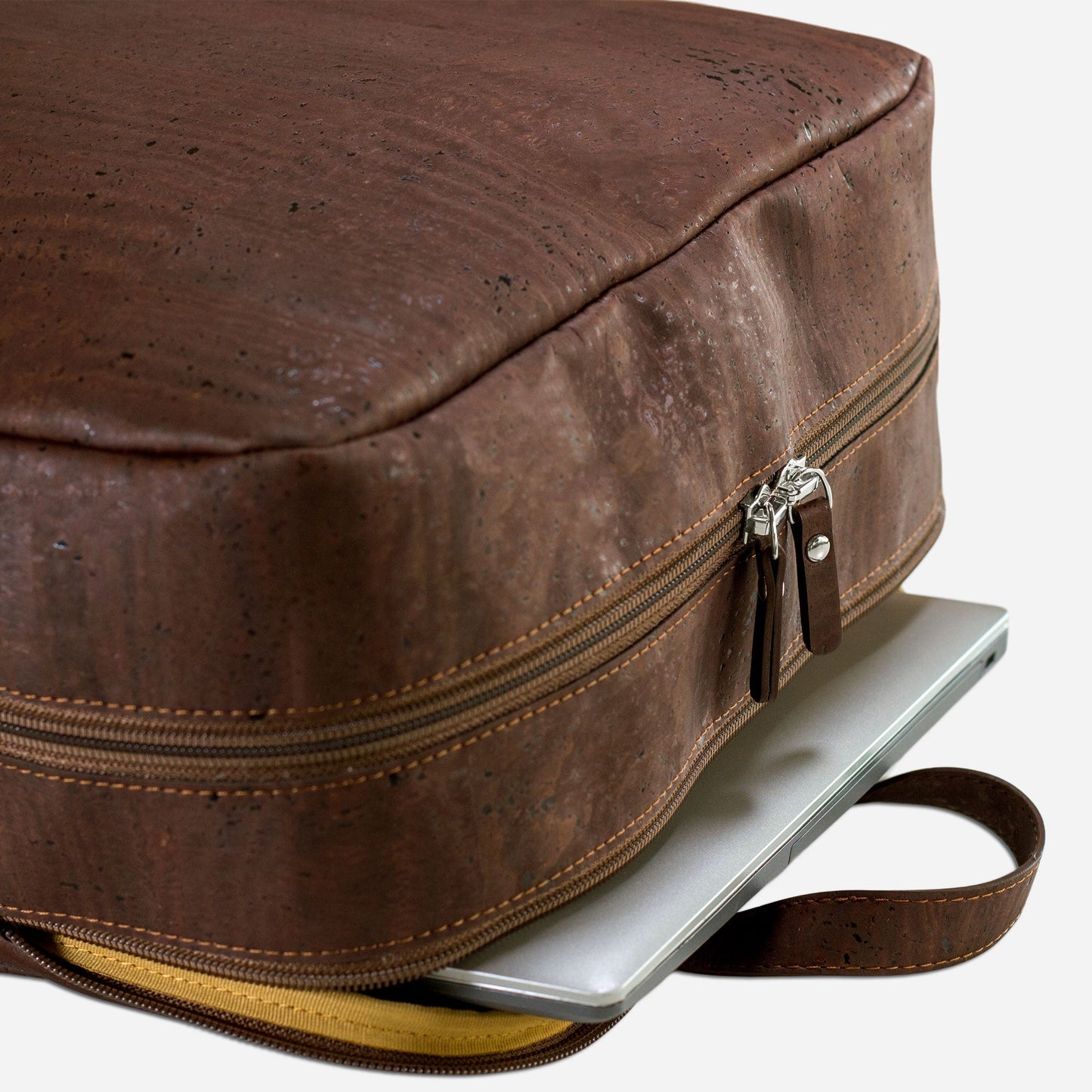 cork_backpack_brown_laptop